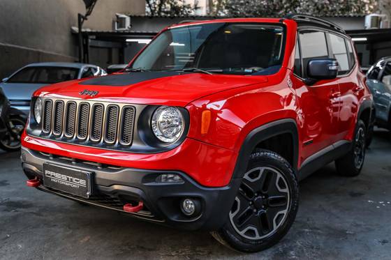 JEEP RENEGADE 2.0 16V TURBO DIESEL TRAILHAWK 4P 4X4 AUTOMÁTICO JEEP RENEGADE 2.0 16V TURBO DIESEL TRAILHAWK 4P 4X4 AUTOMÁTICO